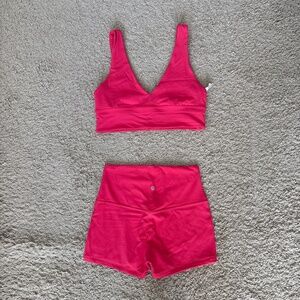 Lululemon Align Set (LipGloss)